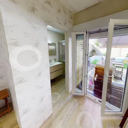 Casa Victor 아파트 산신소
